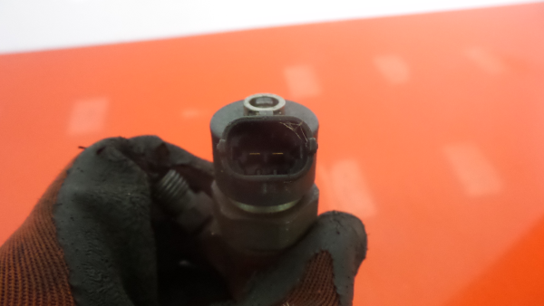 Injecteur MITSUBISHI Carisma Hatchback (DA_) Imagem-2