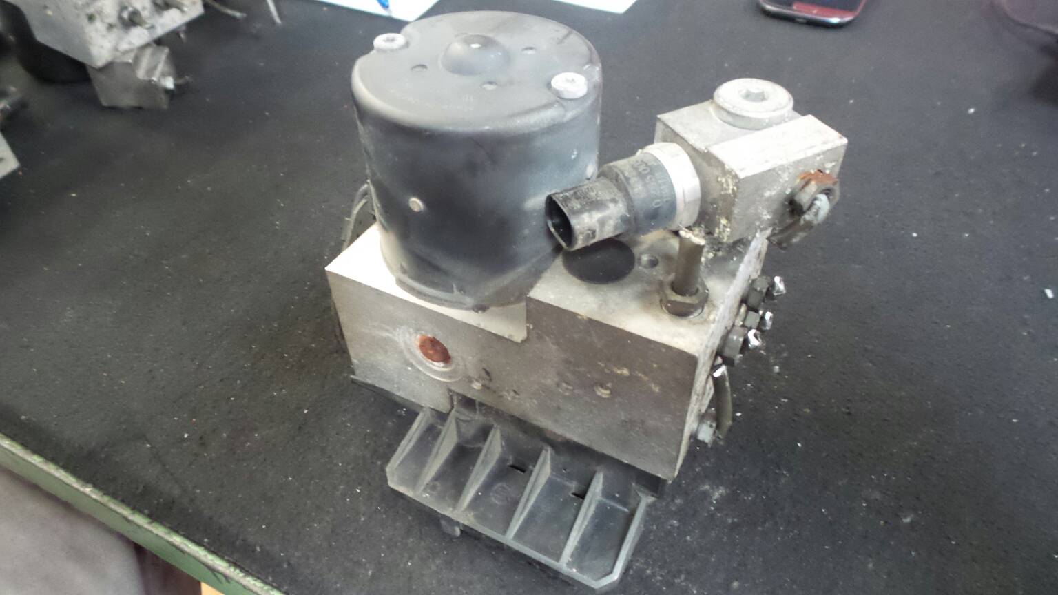 ABS MERCEDES-BENZ Classe S Coupé (C215) Imagem-1