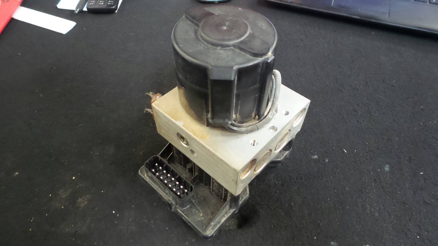 ABS MERCEDES-BENZ Classe C (W202)