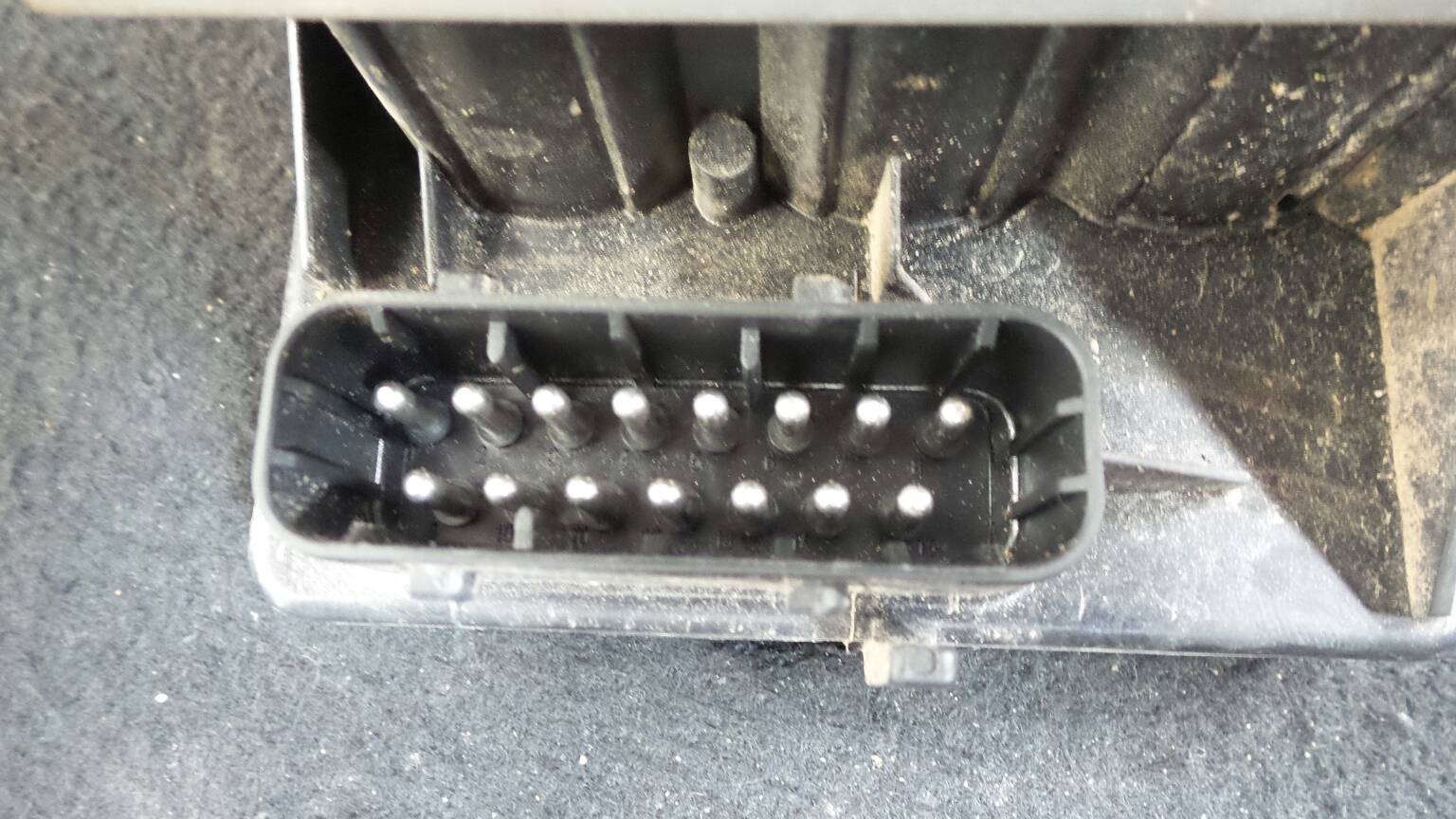 ABS MERCEDES-BENZ Classe C (W202) Imagem-1