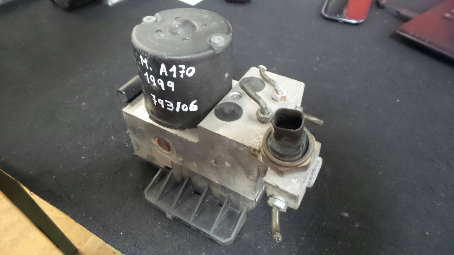 ABS MERCEDES-BENZ Classe A (W168) Imagem-1