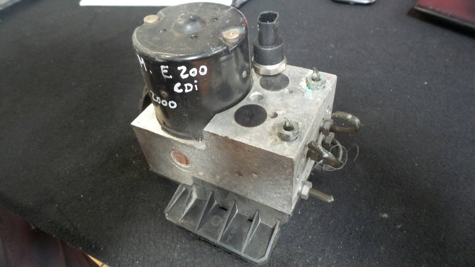 ABS MERCEDES-BENZ Classe E (W210) Imagem-1