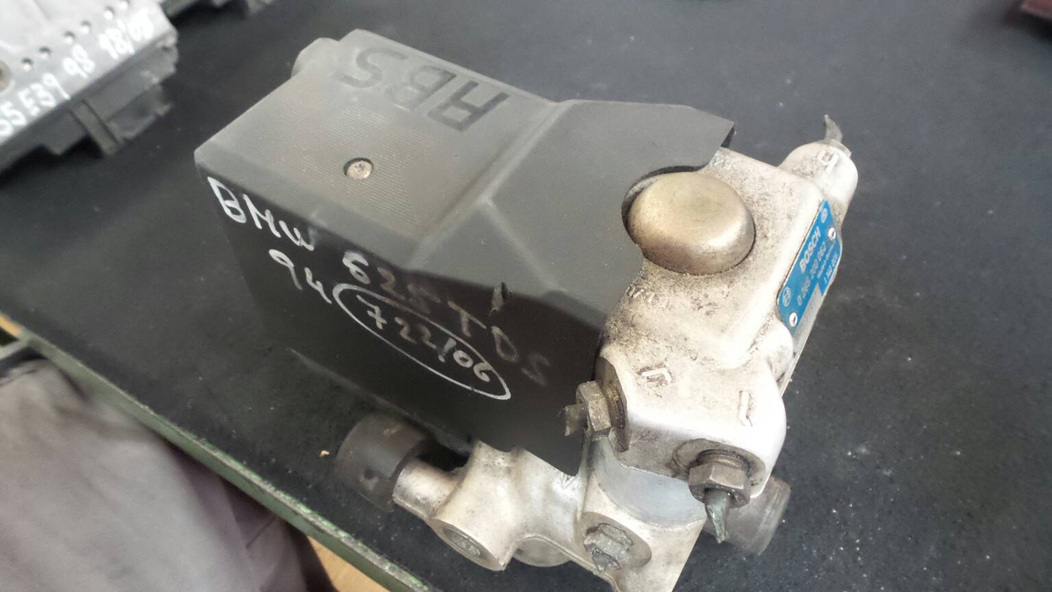 ABS BMW 5 (E34) Imagem-1