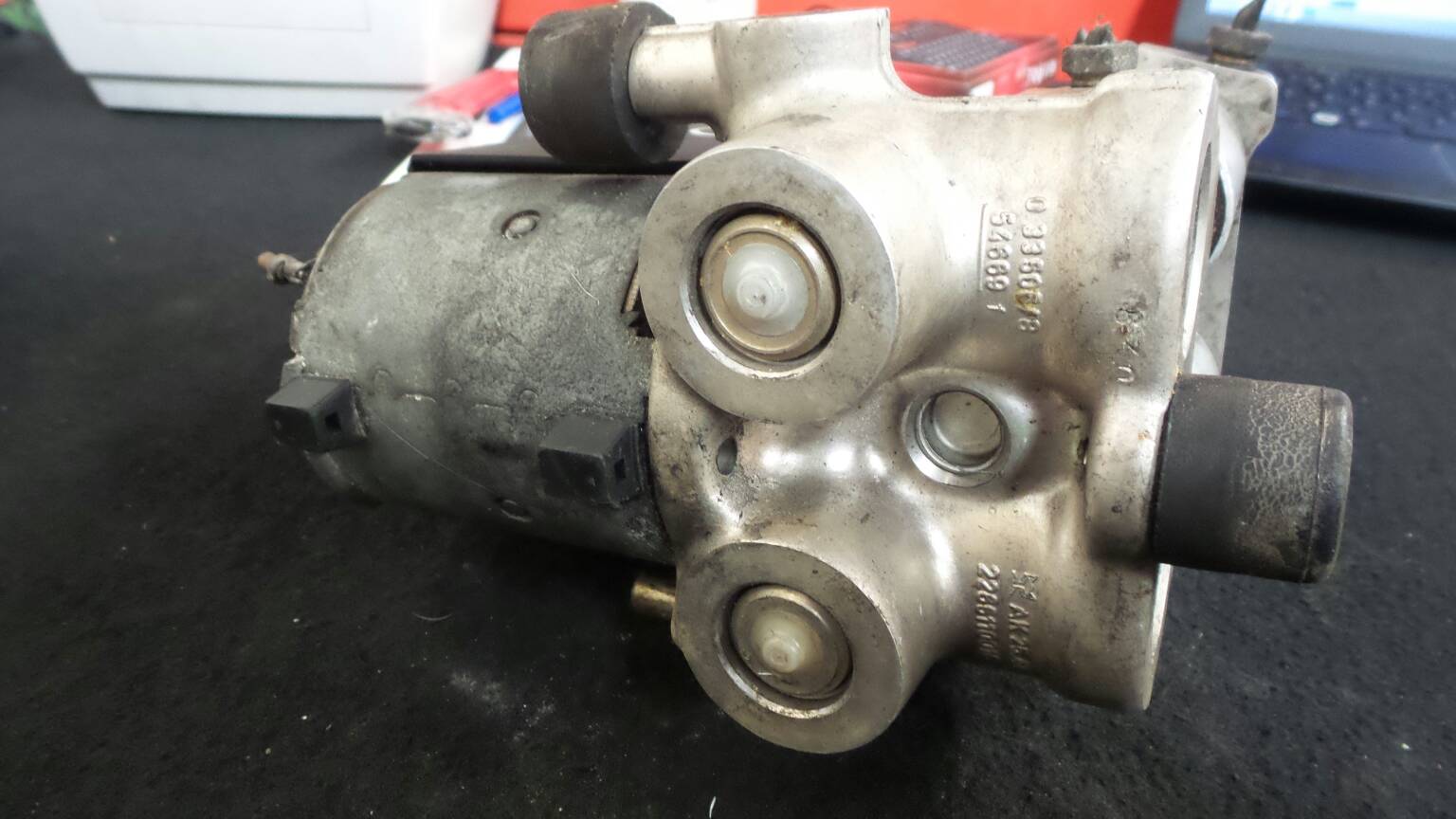 ABS BMW 5 (E34) Imagem-3