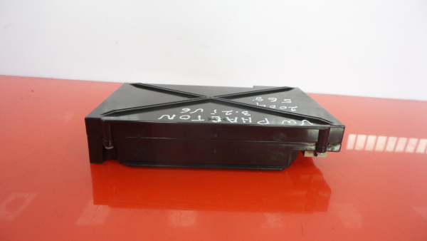 Calculateur /  Unité de contrôle moteur VOLKSWAGEN Phaeton (3D)