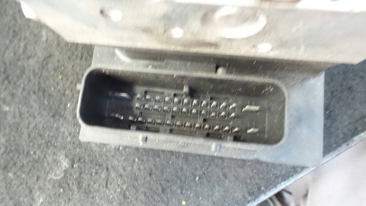 ABS BMW 5 (E60) Imagem-1