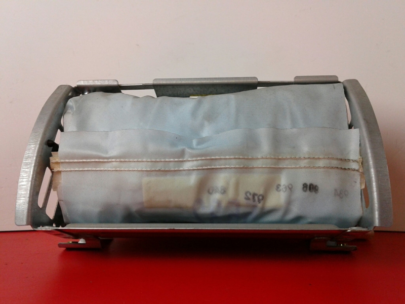Airbag Passager MITSUBISHI Carisma Hatchback (DA_)