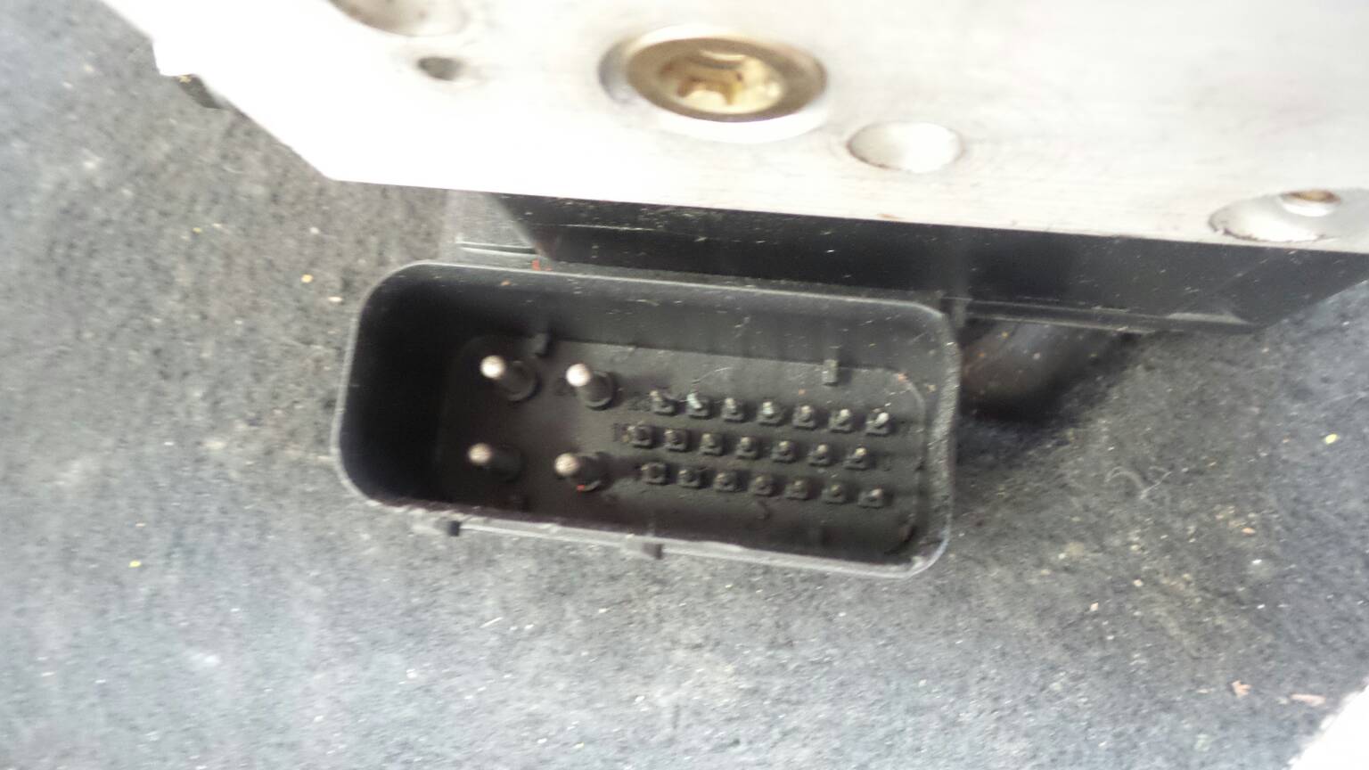 ABS BMW 3 (E46) Imagem-1