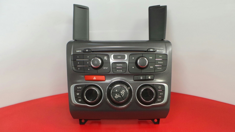 Rádio / auto-rádio CITROËN C4 II (B7)