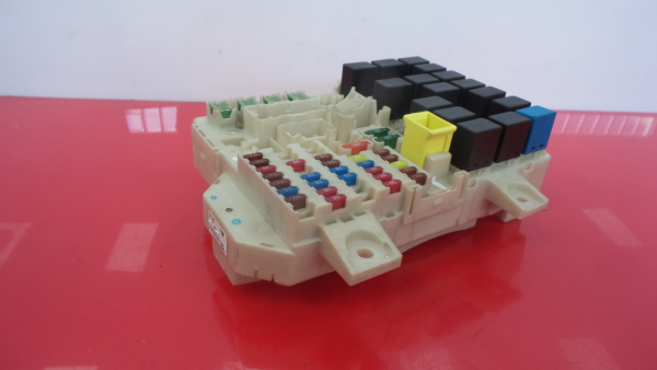 Boîte de fusibles / SAM / BSI MITSUBISHI Colt VI (Z3_A, Z2_A)