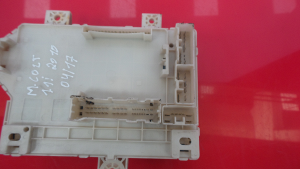 Boîte de fusibles / SAM / BSI MITSUBISHI Colt VI (Z3_A, Z2_A) Imagem-4