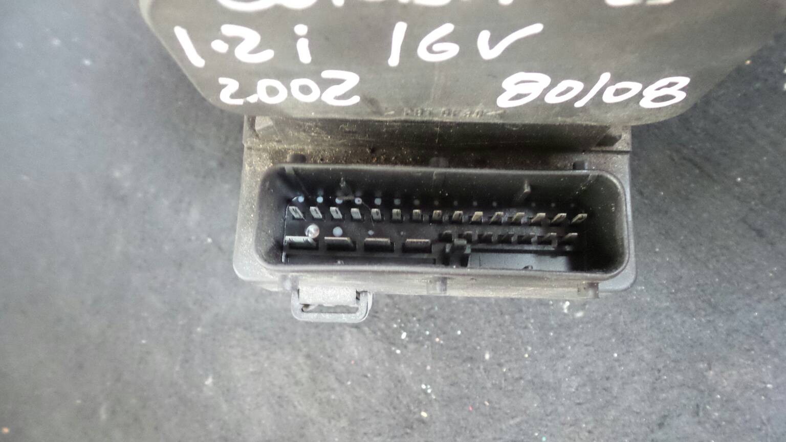 ABS OPEL Corsa C Imagem-1