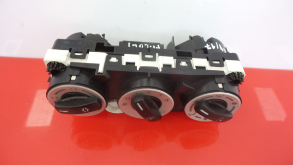 Commande chauffage MITSUBISHI Colt VI (Z3_A, Z2_A) Imagem-1