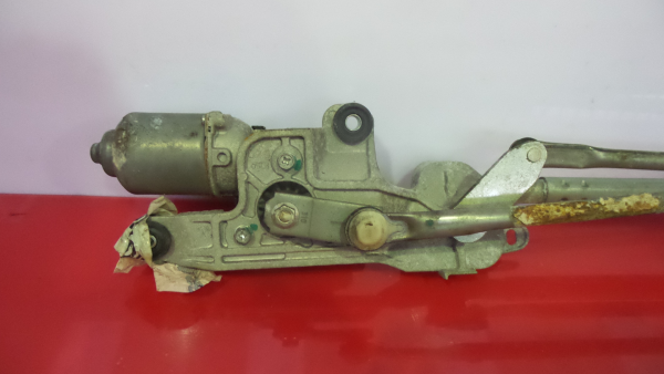 Essuie-glace moteur avant MITSUBISHI Colt VI (Z3_A, Z2_A) Imagem-1