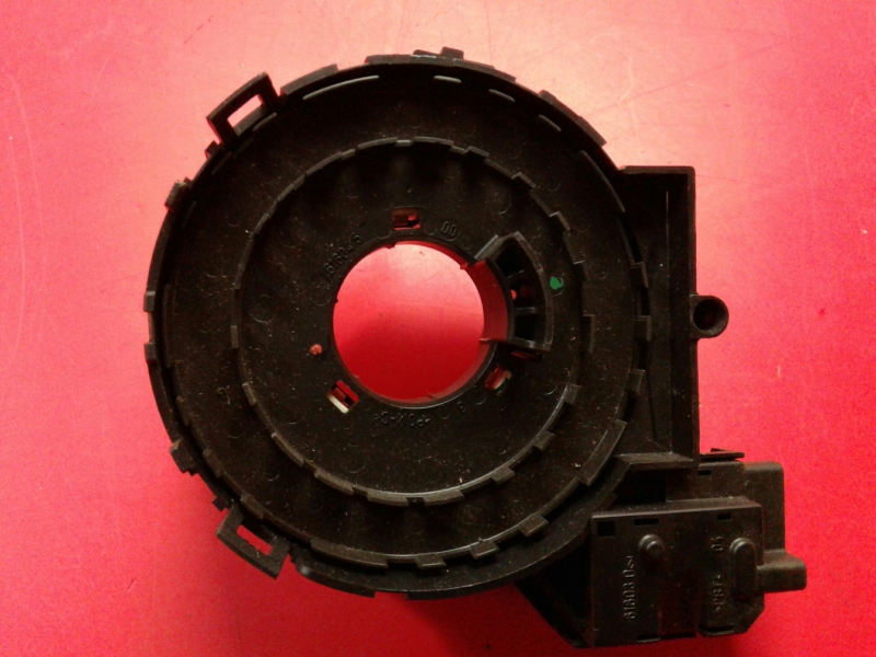 Airbag strap SKODA Octavia II Hatchback (1Z3) Imagem-1