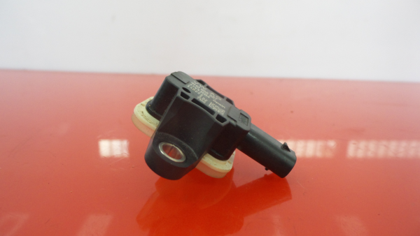 Sensor de impacto VOLKSWAGEN Polo (6R, 6C)