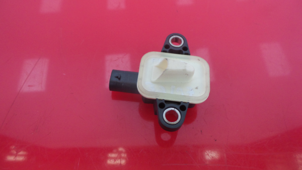 Sensor de impacto VOLKSWAGEN Polo (6R, 6C) Imagem-3