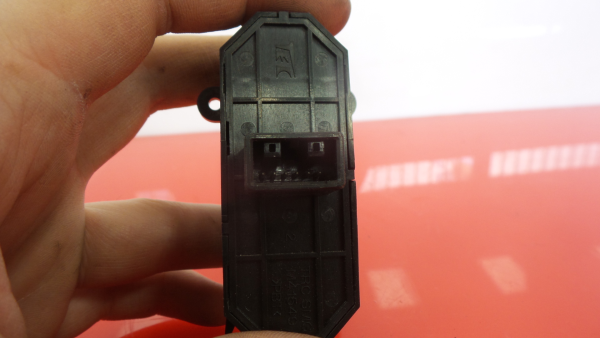 Bouton / interrupteur électromécanique  HONDA Civic VIII Hatchback (FN_, FK_) Imagem-5