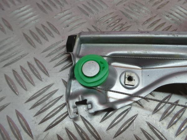 Lève-vitre arrière gauche PEUGEOT 3008 I (0U_) Imagem-4