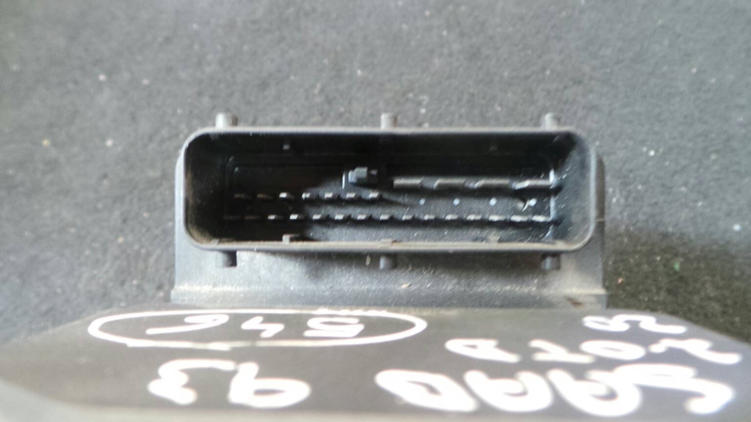 ABS SAAB 9-3 Hatch (YS3D) Imagem-1