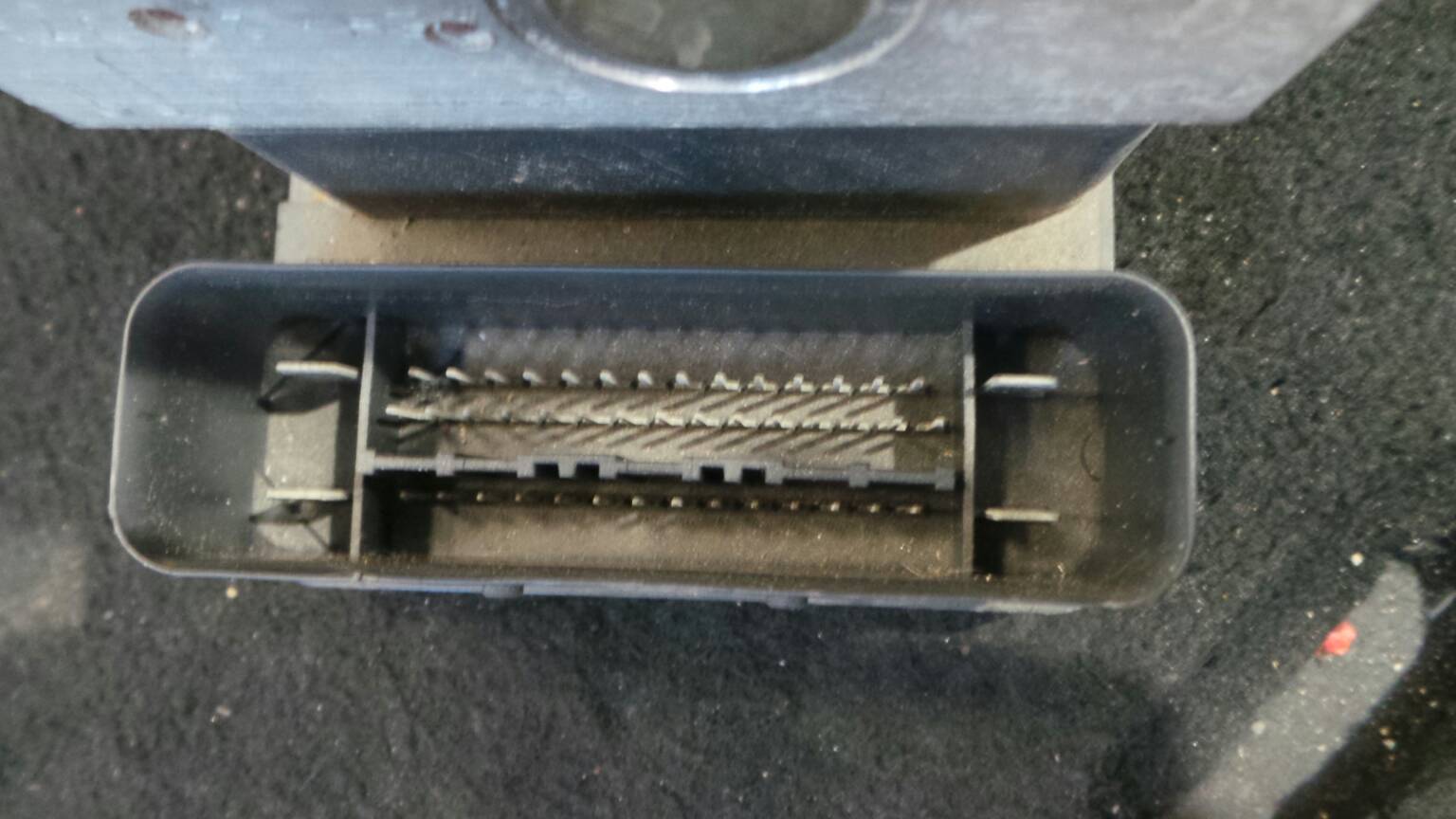 ABS FORD Fiesta V (JH_, JD_) Imagem-1