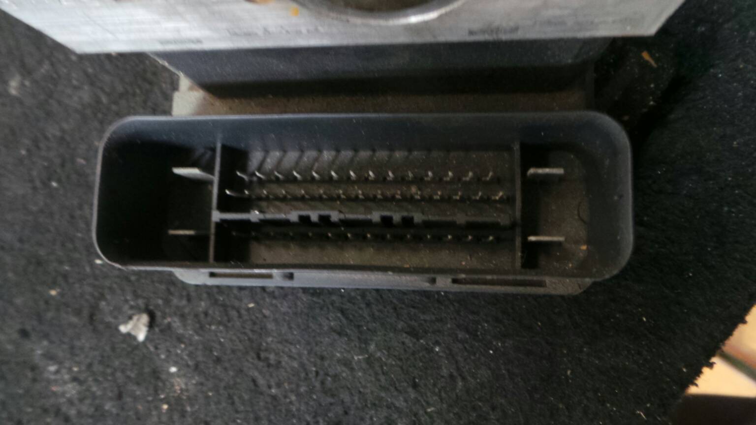 ABS FORD Fiesta V (JH_, JD_) Imagem-1