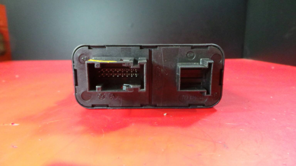 Electromechanical switch  LAND ROVER Range Rover Evoque (L538) Imagem-1