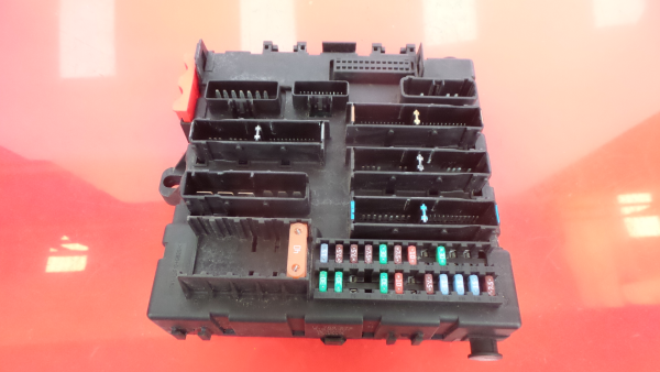 Boîte de fusibles / SAM / BSI SAAB 9-3 Sedan (YS3F) Imagem-5