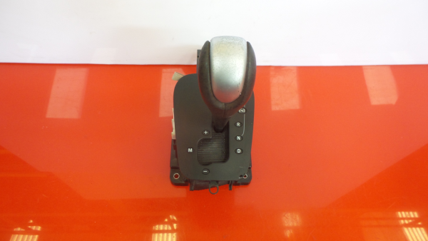 Selector de caja de cambios SAAB 9-3 Sedan (YS3F)