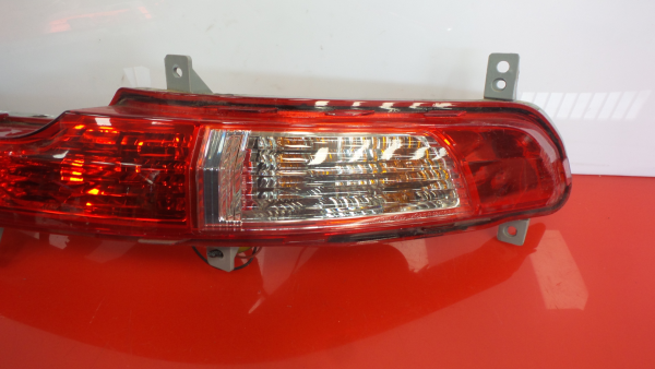 Riflettore posteriore destro KIA Sportage (SL)