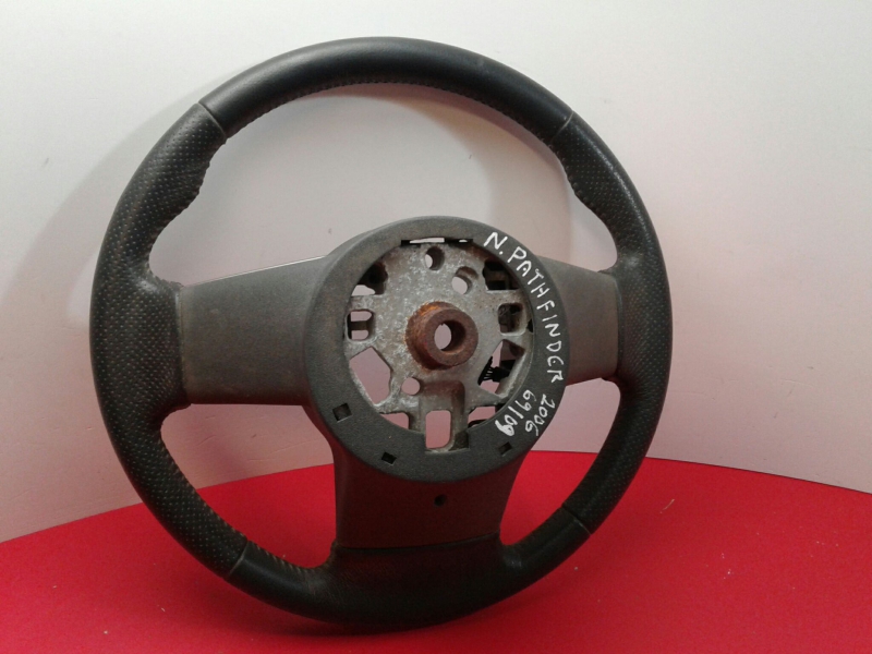 Steering wheel NISSAN Pathfinder III (R51) Imagem-1