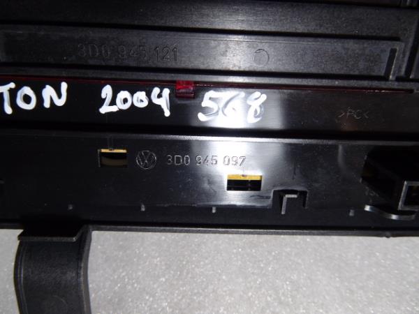 Luce stop aggiuntiva / terzo stop VOLKSWAGEN Phaeton (3D) Imagem-4