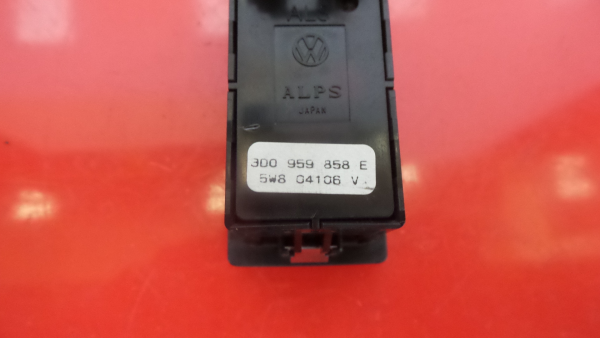 Mando / interruptor elevalunas trasero derecho VOLKSWAGEN Phaeton (3D) Imagem-3