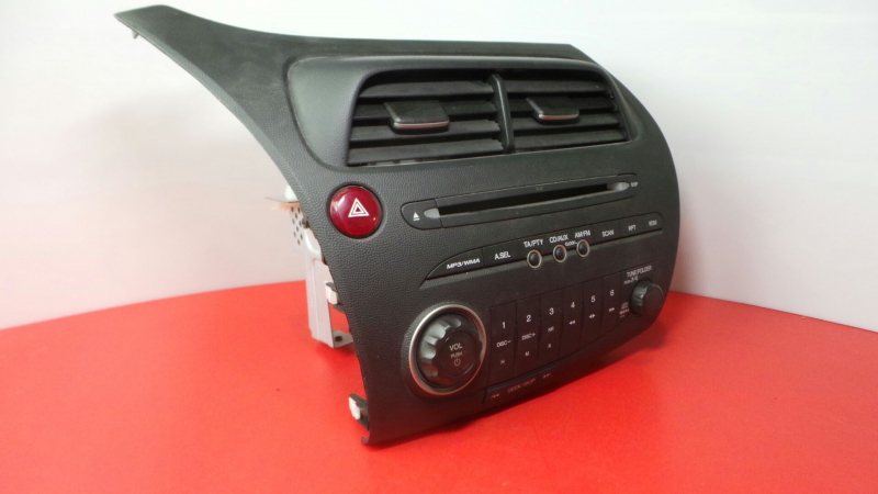 Autoradio HONDA Civic VIII Hatchback (FN_, FK_) Imagem-1