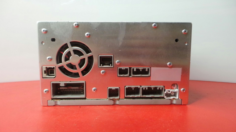 Autoradio HONDA Civic IX Hatchback (FK_) Imagem-3