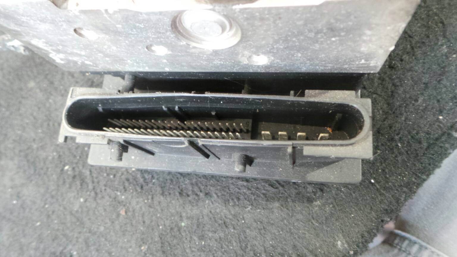 ABS RENAULT Megane II (BM0/1_, CM0/1_) Imagem-1