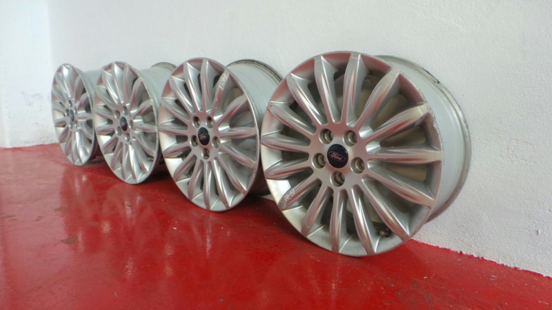 Conjunto de jantes FORD S-Max (WA6) Imagem-0