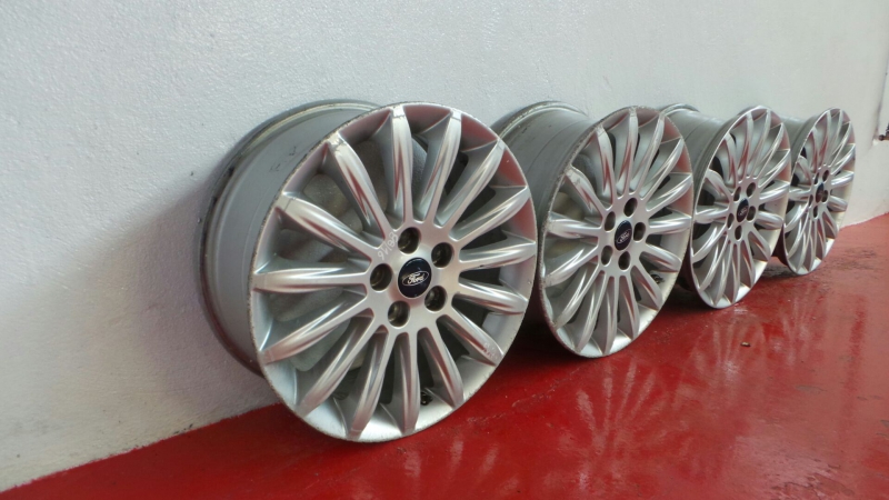 Conjunto de jantes FORD S-Max (WA6) Imagem-1