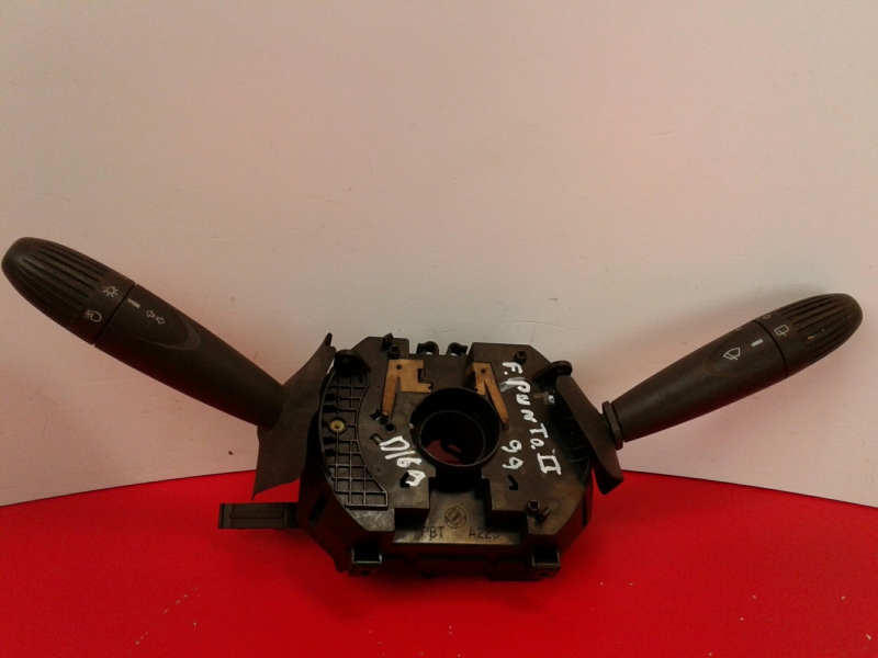 Commodo d’éclairage FIAT Punto (188_)