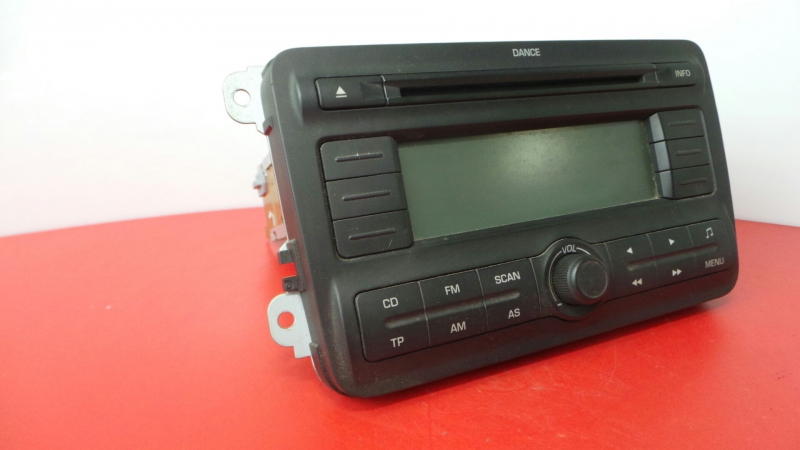 Rádio / auto-rádio SKODA Fabia I Break (6Y5) Imagem-1