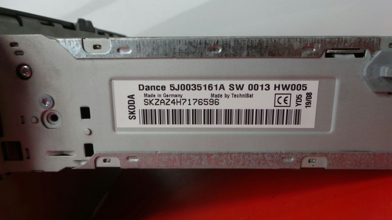 Rádio / auto-rádio SKODA Fabia I Break (6Y5) Imagem-4