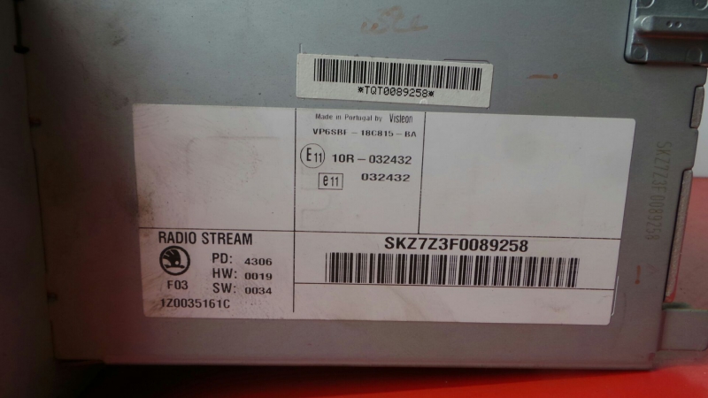 Rádio / auto-rádio SKODA Octavia II Hatchback (1Z3) Imagem-4