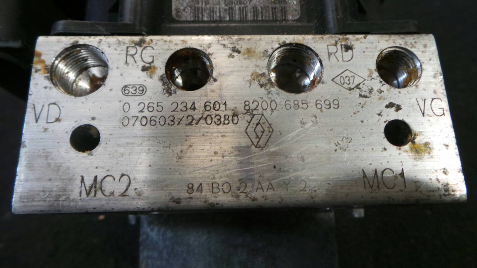 ABS RENAULT Megane II (BM0/1_, CM0/1_) Imagem-2