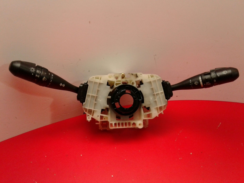 Commodo d’éclairage MITSUBISHI Colt VI (Z3_A, Z2_A)