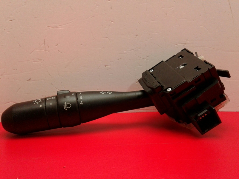 Bouton / interrupteur d'éclairage MITSUBISHI Colt VI (Z3_A, Z2_A)