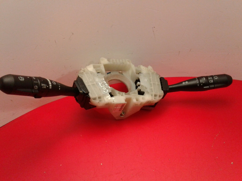 Commodo d’éclairage MITSUBISHI Colt VI (Z3_A, Z2_A)