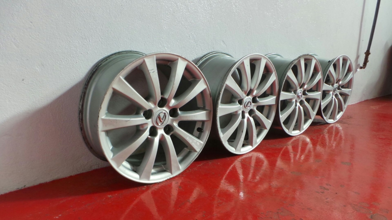 Ensemble de jantes LEXUS IS II (GSE2_, ALE2_, USE2_) Imagem-1