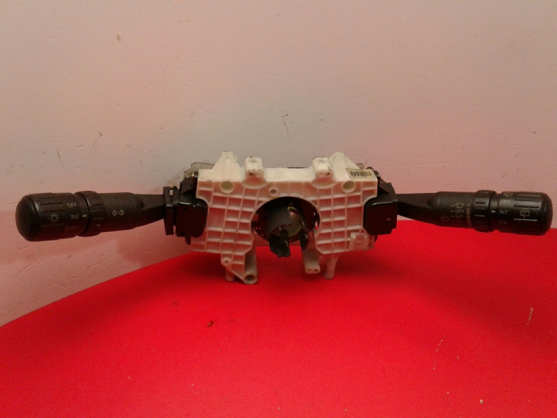 Commodo d’éclairage HYUNDAI Coupé (RD)