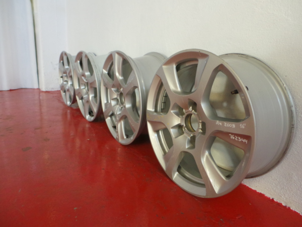 Conjunto de jantes AUDI A4 (8K2, B8)