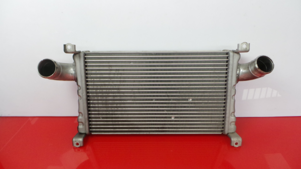 Radiador do intercooler MITSUBISHI Fuso